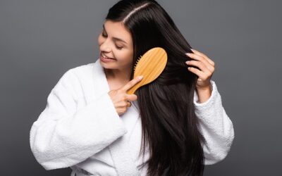 وصفات طبيعية لتنعيم الشعر وإضفاء الحيوية واللمعان عليه
